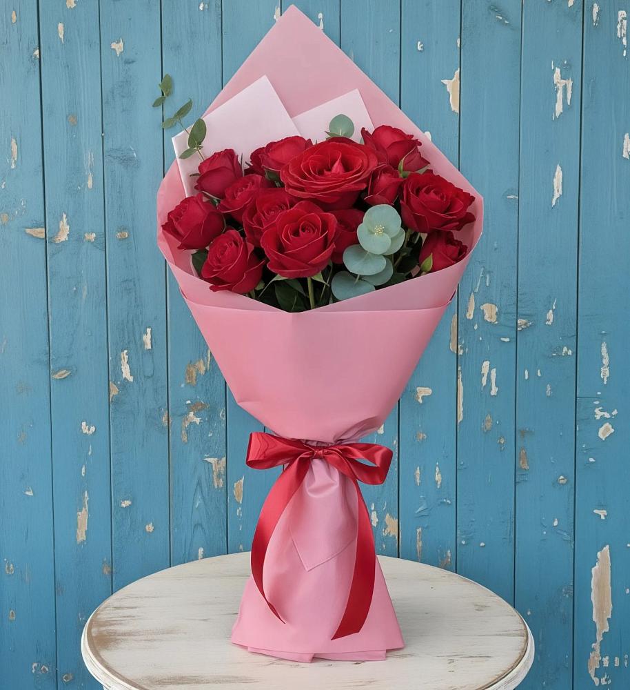 Букет красный бархат в Кезе Букет цветов из: Розы в Кезе