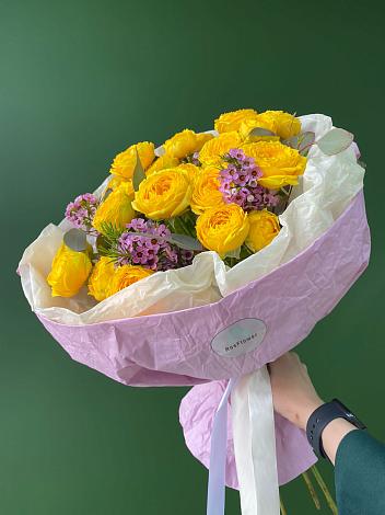 Букет Кустовые желтые розы в Кезе