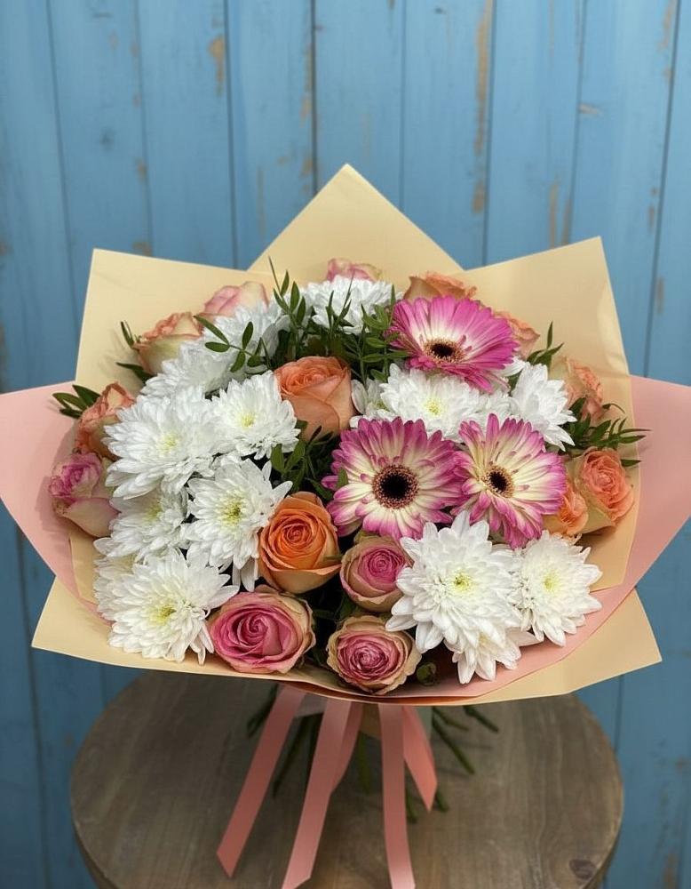Букет гармония природы в Кезе Букет цветов из: Розы, Герберы и Хризантемы в Кезе