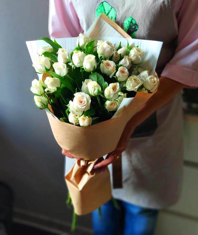 Букет хорошее настроение в Кезе Букет цветов из: Розы в Кезе