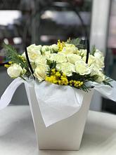 Цветочная композиция из Розы  в Кезе