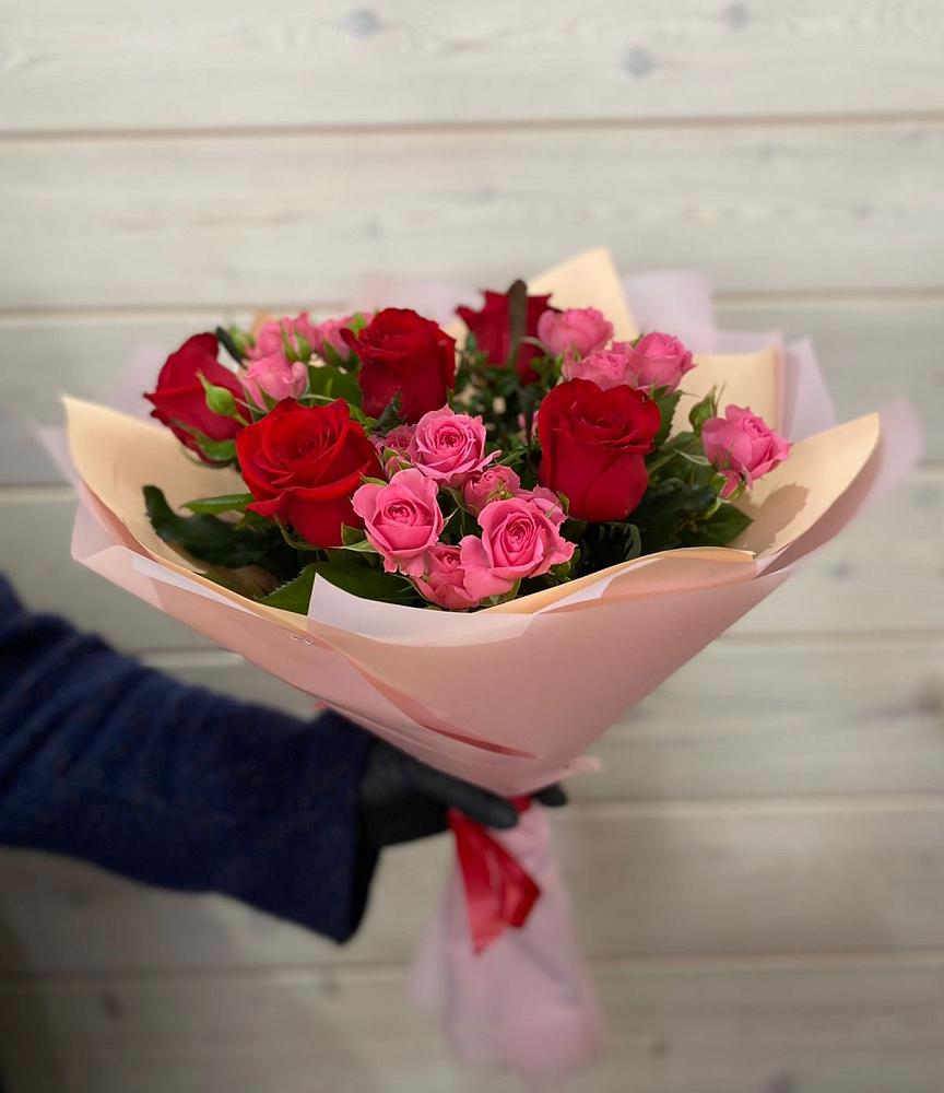 Букет цветов из: Розы в Кезе